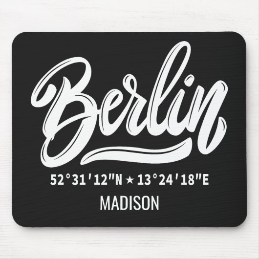 Benutzerdefinierter Name / Text & Farbe Berlin Koo Mousepad (Vorne)