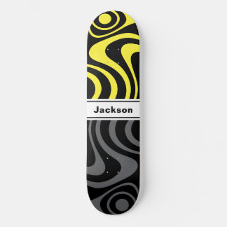 Benutzerdefinierter Name Trippy Wavy 70er Retro Ge Skateboard