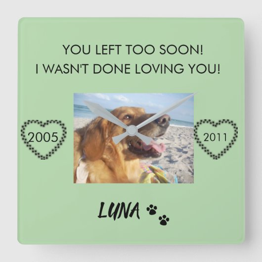 Benutzerdefinierter Pet-Tribute mit Daten und Paw- Quadratische Wanduhr (Vorderseite)