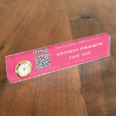Benutzerdefinierter QR-Code für Text und Farbtafel Namensplakette (Seite)