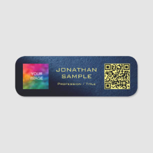 Benutzerdefinierter QR-Code mit Goldtext zum Hochl Namensschild