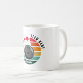 Benutzerdefinierter Retro-Bowling-Buttone Team- un Kaffeetasse (VorderseiteRechts)