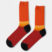 Benutzerdefinierter roter gelber Orange-Maroon-Far Socken (Linkes Detail)