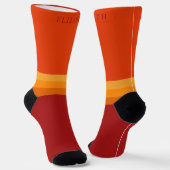 Benutzerdefinierter roter gelber Orange-Maroon-Far Socken (Gewinkelt)