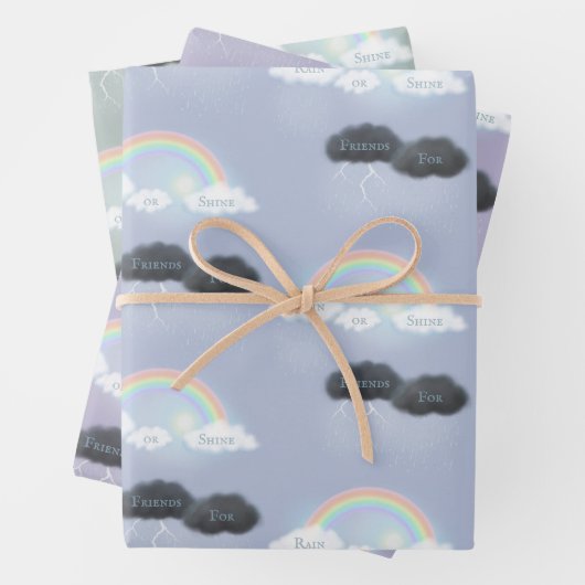 Benutzerdefinierter Text auf Wolken und Regenbogen Geschenkpapier Set (Beispiel)