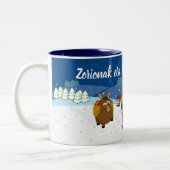 Benutzerdefinierter Text Baskische Weihnachtsschne Zweifarbige Tasse (Links)