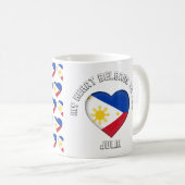 Benutzerdefinierter Text Das philippinische Flag-M Kaffeetasse (VorderseiteRechts)