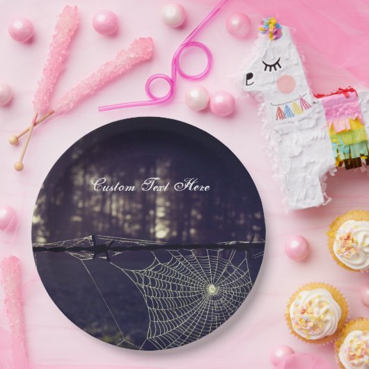 Benutzerdefinierter Text/ Fall Spooky Forest Creep Pappteller (Party)
