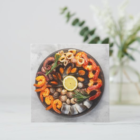 Benutzerdefinierter Text Meeresfrüchte-Platine Einladung (Stehend Vorderseite)