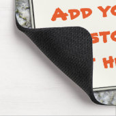 Benutzerdefinierter Text-Shout auf Granitfelsengew Mousepad (Ecke)