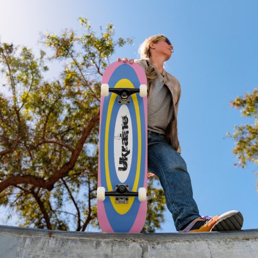 Benutzerdefinierter Text Ukrainisches Surfbrett -  Skateboard (Außenbereich 1)