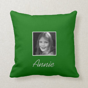 Benutzerdefinierter Text von zwei benutzerdefinier Kissen