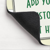 Benutzerdefinierter Textausdruck auf pastellgelben Mousepad (Ecke)