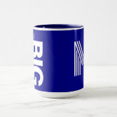 Benutzerdefinierter Werbename & Initiale | Dunkles Tasse (Zentrum)