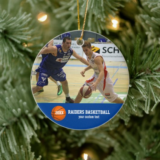 Benutzerdefiniertes Basketball-Foto Teamname Jahr Keramikornament (Baum)