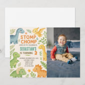 Benutzerdefiniertes bearbeitbares Dino-Party Einla Feiertagskarte (Vorne/Hinten)