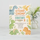 Benutzerdefiniertes bearbeitbares Dino Party Einla Feiertagskarte (Stehend Vorderseite)