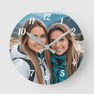 Benutzerdefiniertes Bild der besten Freunde Runde Wanduhr