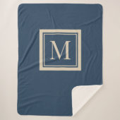 Benutzerdefiniertes blaues und Vanille-Monogramm m Sherpadecke (Vorderseite)