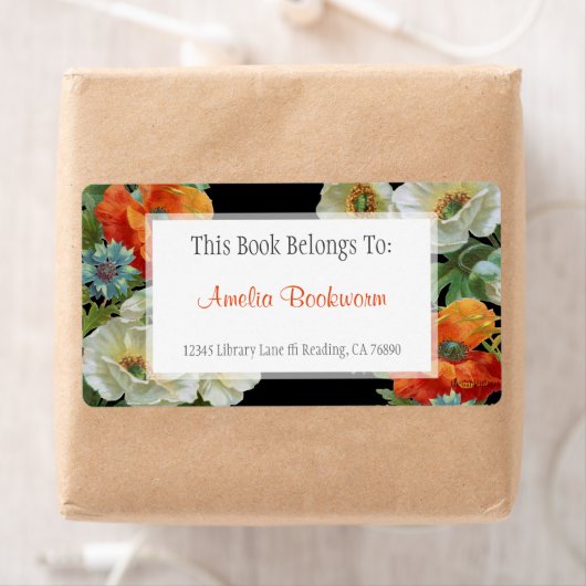 Benutzerdefiniertes Buch gehört zu Mohnblumen-Etik (Insitu)