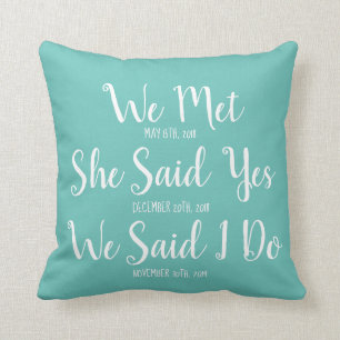 Benutzerdefiniertes Datum der Hochzeit Teal und We Kissen