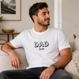 Benutzerdefiniertes Datum Est Modern Minimalistisc T-Shirt