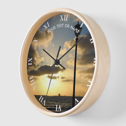 Benutzerdefiniertes Design mit Ihrem Text und Ihre Uhr (Winkel)