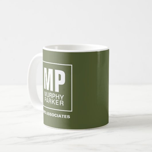 Benutzerdefiniertes einfaches Olive Green Monogram Kaffeetasse (Vorderseite Links)