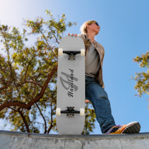 Benutzerdefiniertes Farbskateboard mit dem Namen H Skateboard