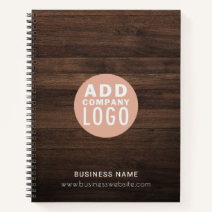 Benutzerdefiniertes Firmenschild im rustikalen Hol Notizblock