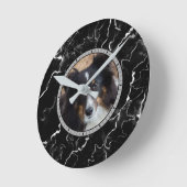 Benutzerdefiniertes Foto auf Imitaten Schwarze Mar Runde Wanduhr (Winkel)