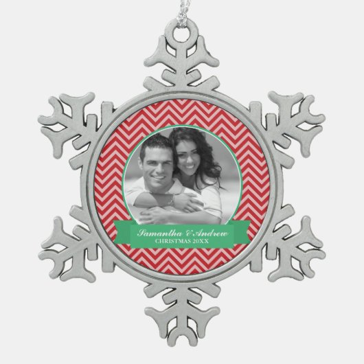 Benutzerdefiniertes Foto für Red Chevrons Schneeflocken Zinn-Ornament (Vorderseite)