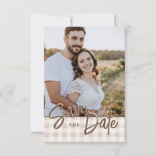 Benutzerdefiniertes Foto mit beigem Gingham Save-t Save The Date (Vorderseite)