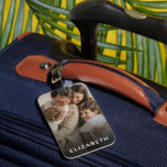 Benutzerdefiniertes Foto mit personalisiertem Name Gepäckanhänger<br><div class="desc">Personalisierte Gepäckanhänger machen großartige Geschenke für jeden Anlaß. Personalisieren Sie mit einem Foto und einem beliebigen Namen oder Text Ihrer Wahl. Dieses Gepäckanhänger wird ein tolles Geschenk für Geburtstage, Weihnachten, Müttertage, Vatertag, Abschlüsse oder jeden anderen besondere Anlass. Oder erstellen Sie selbst eine, um Ihrem eigenen Gepäck eine persönliche Touch hinzuzufügen....</div>