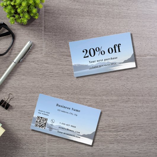 Benutzerdefiniertes Foto mit weißem QL-Code Rabattkarte