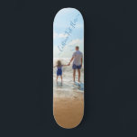 Benutzerdefiniertes Foto Skateboard für Ihre Fotos<br><div class="desc">Benutzerdefinierte Foto- und Textskateboards - Einzigartiges Design - Personalisierte Familienmitglieder / Freunde oder Geschenk des persönlichen Skateboards - Hinzufügen von Text und Foto - Umgestalten und verschieben oder entfernen / edlen Elemente - Bild / Text mit Anpassungs-Tool ! Wählen Sie Schriftart / Größe / Farbe! Viel Glück - Seien Sie...</div>