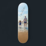 Benutzerdefiniertes Foto-Skateboard mit Ihren Foto Skateboard<br><div class="desc">Benutzerdefiniertes Foto und Text - Einzigartiges Design - Personalisierte Familie / Freunde oder Persönliches Skateboard / Geschenk - Hinzufügen von Text und Foto - Vergrössern und verschieben Sie Elemente mit dem Anpassungs-Tool ! Wählen Sie Schriftart / Größe / Farbe! Viel Glück - Seien Sie glücklich :)</div>