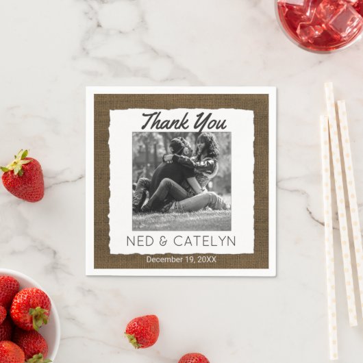 Benutzerdefiniertes Foto und Monogramm | Rustikale Serviette (Beispiel)