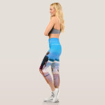 Benutzerdefiniertes Foto und Text - Eigenes Design Capri Leggings<br><div class="desc">Benutzerdefiniertes Foto und Text - Ihr eigenes Design - Mein Haustier - Personalisierte Familie / Freunde oder Persönliches Geschenk - Fügen Sie Ihr Foto und Text hinzu - Vergrössern und verschieben oder entfernen und fügen Sie Elemente / Text mit Anpassungs-Tool! Wählen Sie / fügen Sie Ihre Lieblings-Schriftart / Textfarbe! Sie...</div>