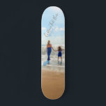 Benutzerdefiniertes Foto- und Textskateboard - Ihr Skateboard<br><div class="desc">Benutzerdefiniertes Foto und Text - Einzigartiges Design - Personalisierte Familie / Freunde oder Persönliches Geschenk - Hinzufügen von Text und Foto - Größe ändern und verschieben Sie Elemente mit dem Anpassungs-Tool !</div>