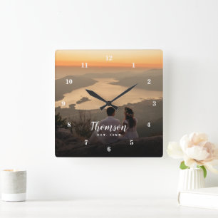 Benutzerdefiniertes Hochzeitsfoto mit Monogramm Quadratische Wanduhr