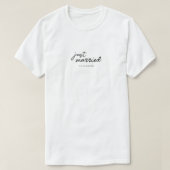 Benutzerdefiniertes 'Just Married' Hochzeitsdatum T-Shirt (Design vorne)