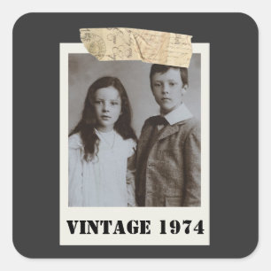 Benutzerdefiniertes Kinderfoto & Jahr Vintage Pers Quadratischer Aufkleber