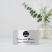 Benutzerdefiniertes Logo für die moderne Graue Sil Visitenkarte (Stehend Vorderseite)