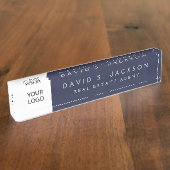 Benutzerdefiniertes Logo Navy Blue Elegant Berufli Namensplakette (Seite)