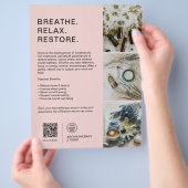 Benutzerdefiniertes Logo Rosa Aromatherapie Spa Ge Flyer (Hand)