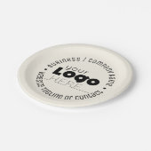 Benutzerdefiniertes Logo Wappen Ecru Ivory 9" Pape Pappteller (Schrägansicht)