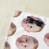 Benutzerdefiniertes lustiges Gesicht Personalisier Strandtuch (Beispiel)