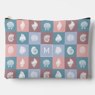 Benutzerdefiniertes Monogram Seashells Muster Zubehörtasche