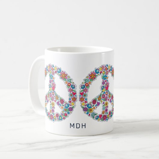 Benutzerdefiniertes Monogramm-Blume-Friedenszeiche Kaffeetasse (Vorderseite Links)